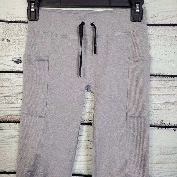 Umbro Girls L 10/12 Gray Jogger Sweatpants Pockets Ribbed Panels Stretch Drawstr - Picture 2 of 8